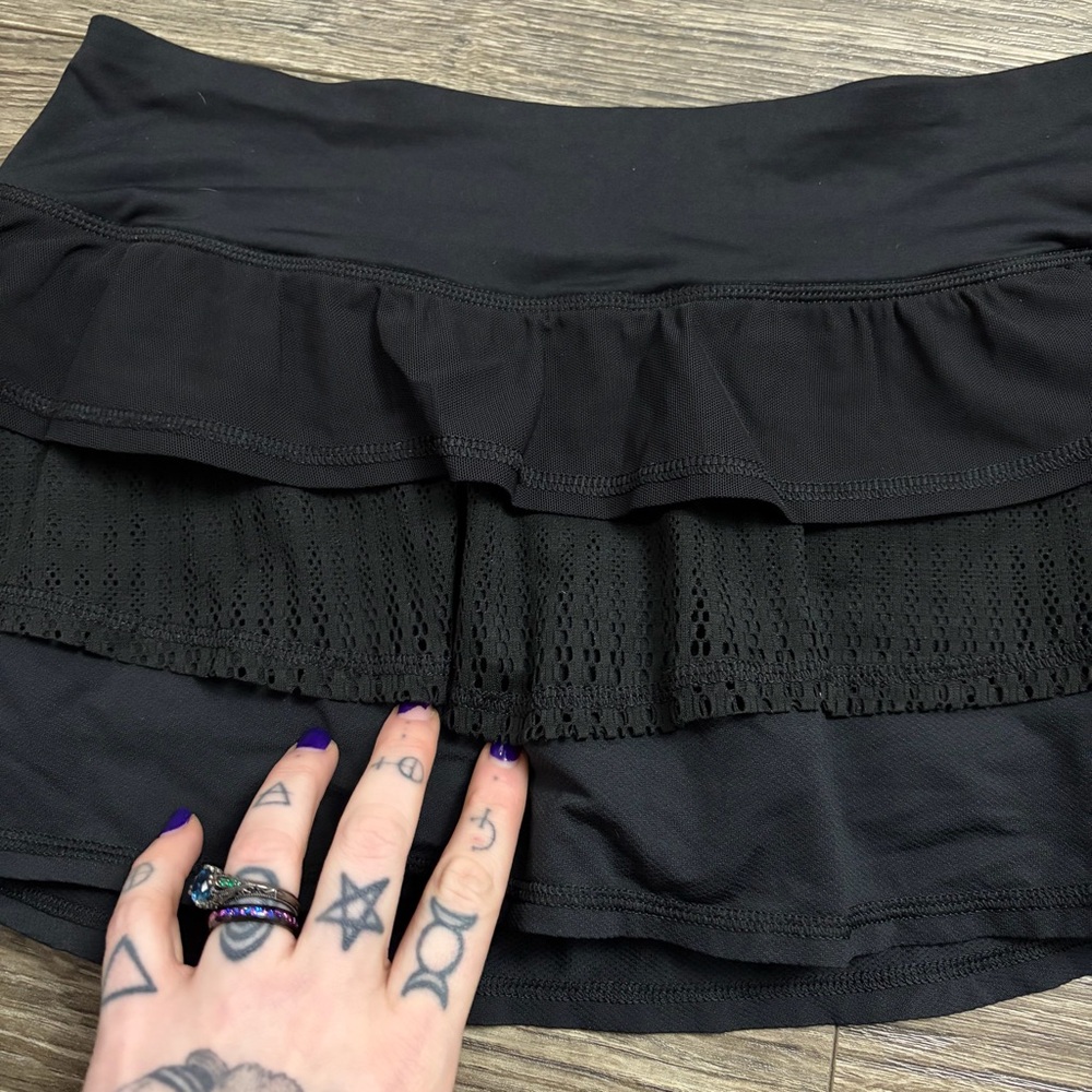 Lululemon Pace Rival Mid-Rise Skirt *Lace 11” (Black) Size 6 - Picture 3 of 8